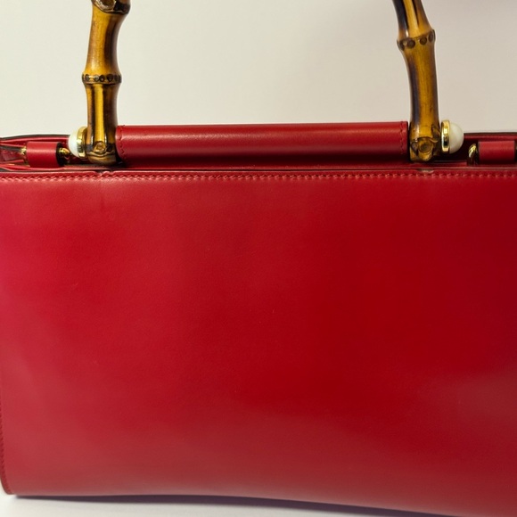 Gucci Red Leather Bag with Bamboo Handle and shoulder strap - Picture 6 of 15